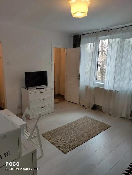 Garsonieră nedecomandată în Gara de Nord