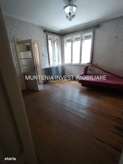 Casa de vanzare Centru- Ideala pentru investitie - 6