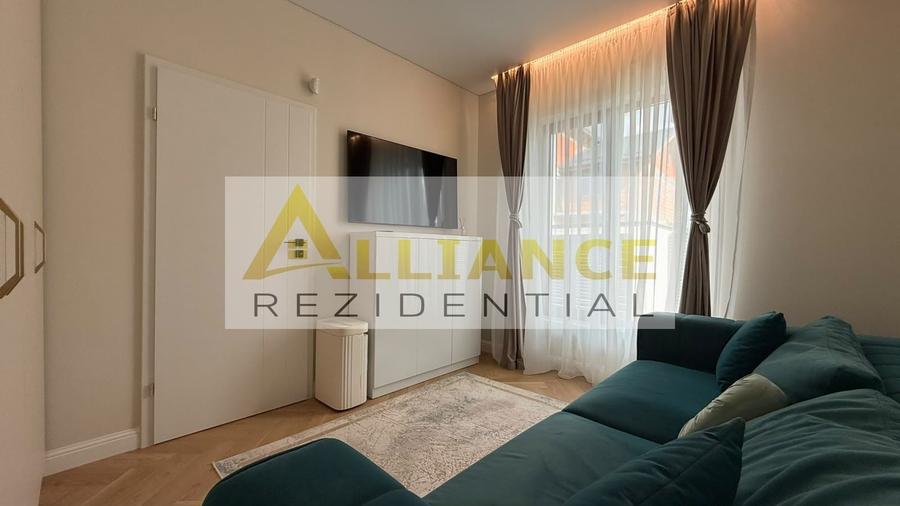Casă individuală cu 4 camere decomandat cu Teren 300 Mp în Berceni