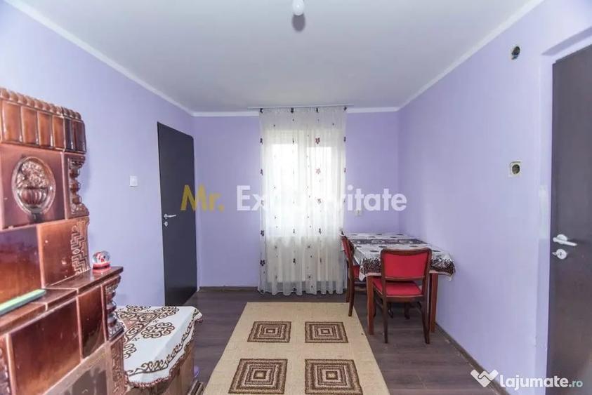 Casă cu 3 camere cu Teren 1000 Mp în Văcarea
