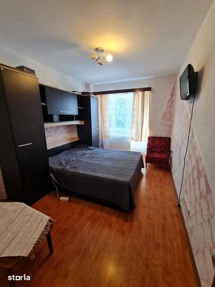 Apartament cu 3 camere decomandat în Terezian