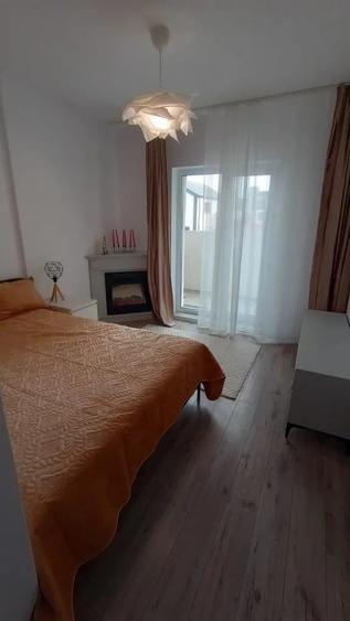 Apartament cu 3 camere decomandat în Theodor Pallady