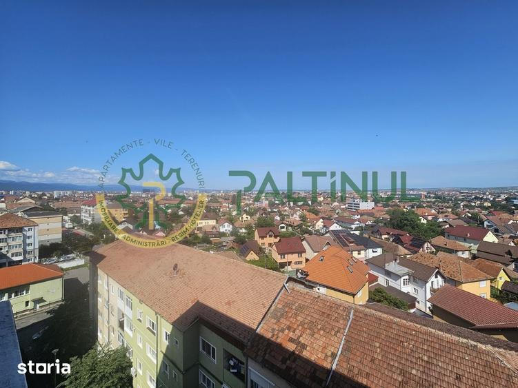 Apartament cu 3 camere decomandat în Trei Stejari