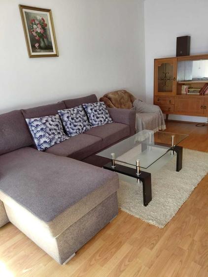 Apartament cu 2 camere semidecomandat în Drumul Găzarului