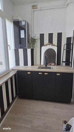 Apartament 6 camere langa Piata Victoriei, la cheie, ideal investitie - 11