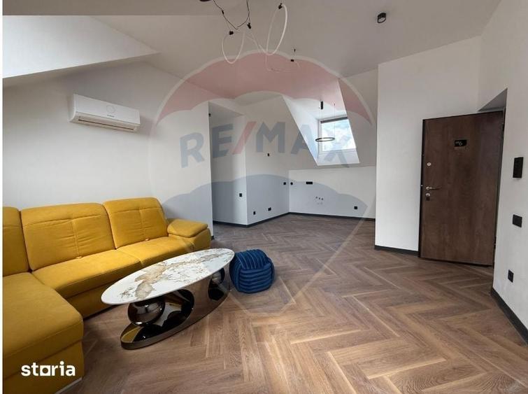 Apartament cu 3 camere în Turnișor