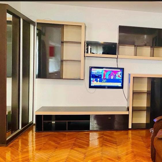 Apartament cu 2 camere semidecomandat, mobilat în Ultracentral