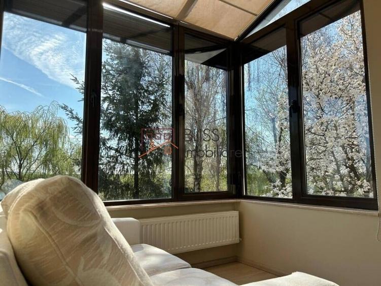 Casă cu 5 camere cu Garaj în Pipera