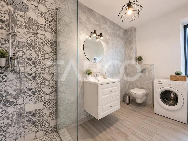 Casă cu 5 camere cu Teren 230 Mp în Central