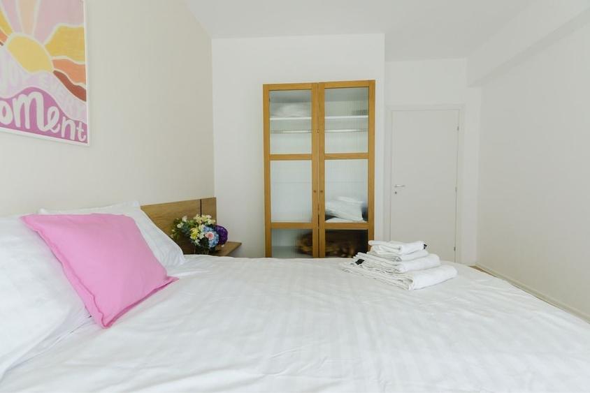 Apartament cu 2 camere decomandat în Exterior Vest