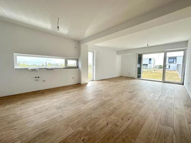 Casă cu 4 camere cu Teren 325 Mp în Giarmata