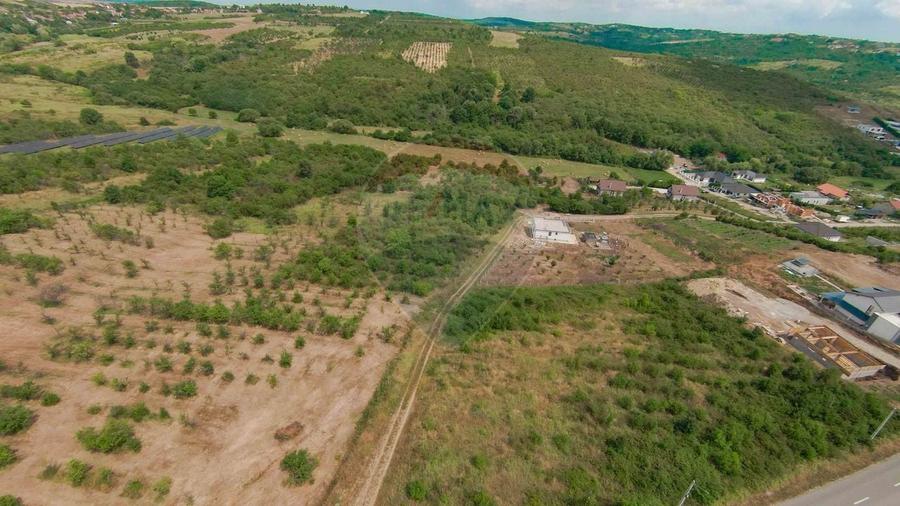 Teren Construcții intravilan de 1163 mp, în Central