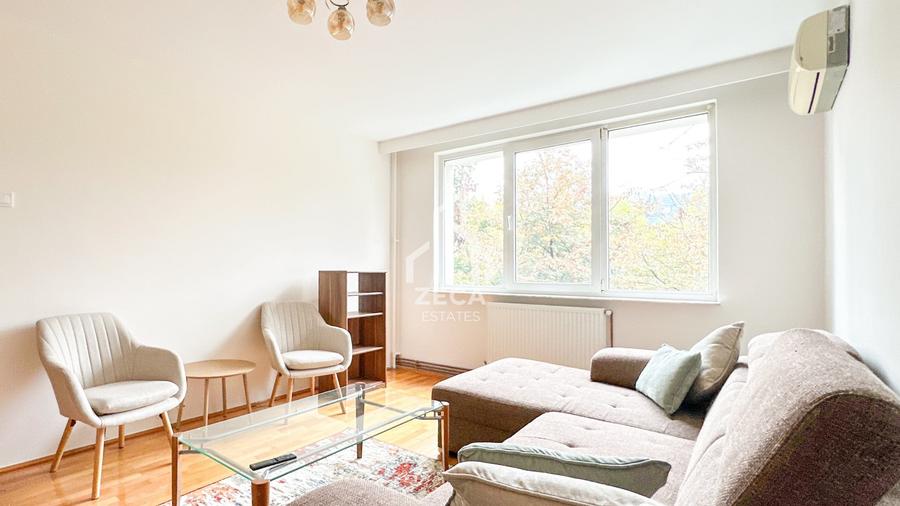 Apartament cu 3 camere semidecomandat, mobilat în Drumul Taberei