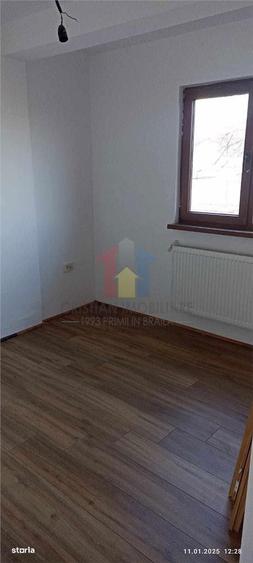 Casă cu 4 camere cu Teren 106 Mp în Brăilița