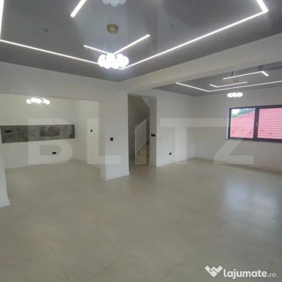 Vila 135 mp, teren 450 mp, priveli?te panoramica spre ora - 5