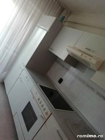 Garsonieră decomandată în Rosetti