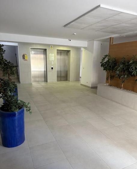 Apartament cu 3 camere decomandat în Theodor Pallady