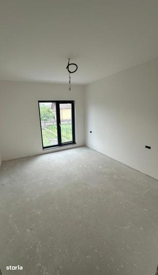 Casă cu 4 camere cu Teren 560 Mp în Hărman