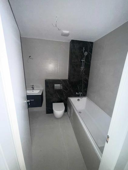 Apartament cu 2 camere decomandat în Coman