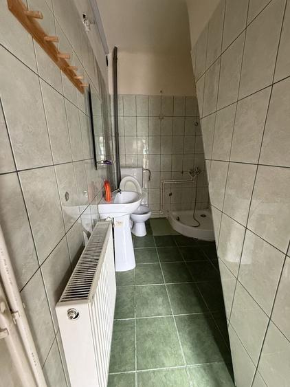Casă cu 2 camere cu Teren 350 Mp în Bartolomeu