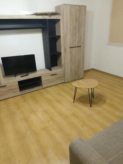 Inchiriez apartament cu 3camere decomandat sector 6 - 3