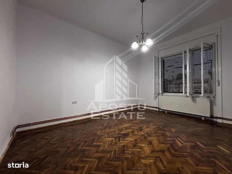 Apartament cu 3 camere în Iosefin