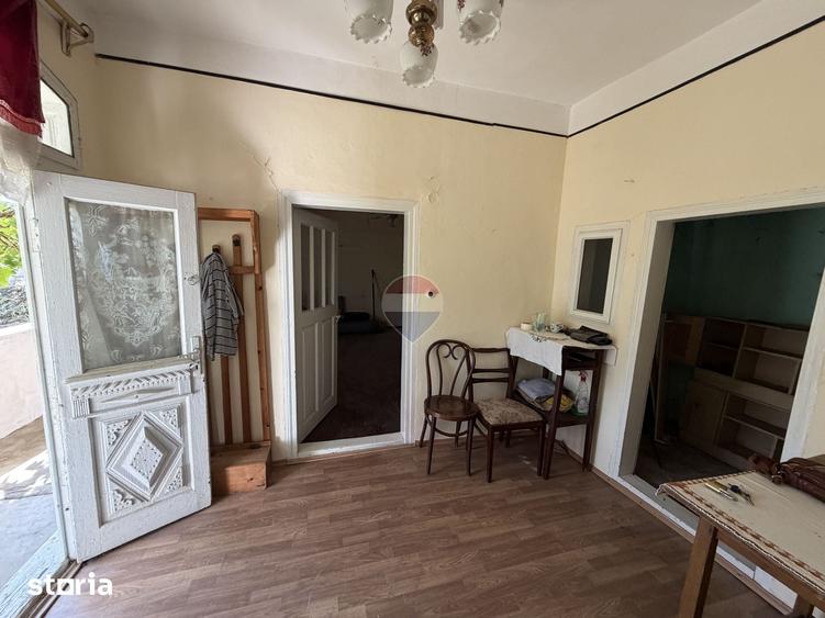 Casă cu 3 camere cu Teren 900 Mp în Soveja