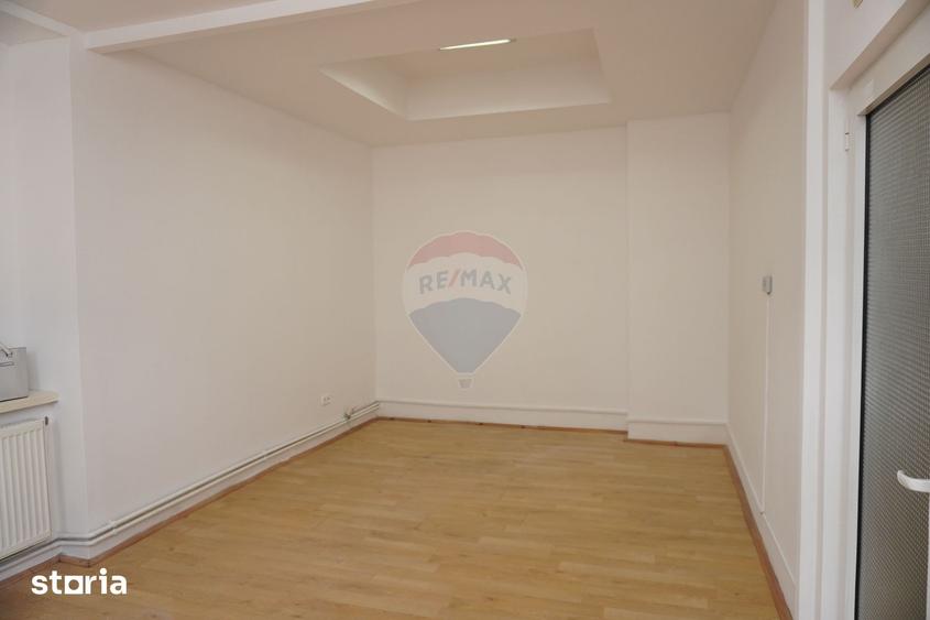 Spațiu comercial, de 23.7 mp, în Ultracentral