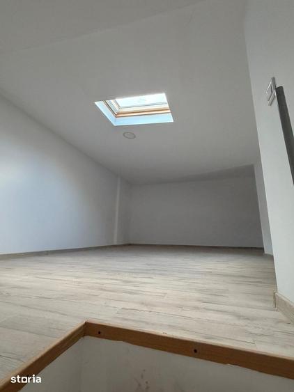Apartament cu 3 camere decomandat în Colentina