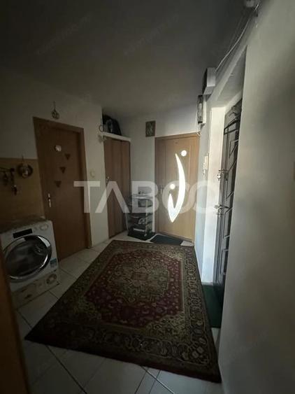 Apartament de vanzare 2 camere decomandate in zona Parcului din Strand - 1