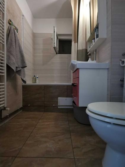Apartament cu 2 camere decomandat în Lăpuș
