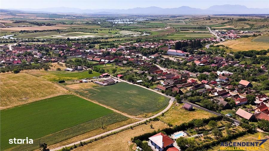 Teren de 1370 mp, în Măieruș