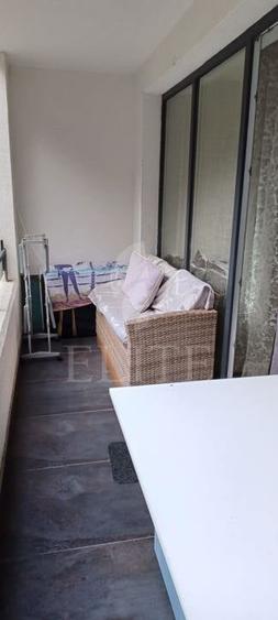 Apartament cu 2 camere semidecomandat, mobilat în Mănăștur