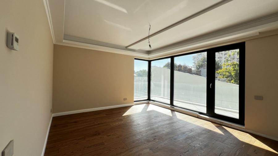 Apartament 4 Camere Unirii Fantani Constitutiei Parcul Tineretului - 1