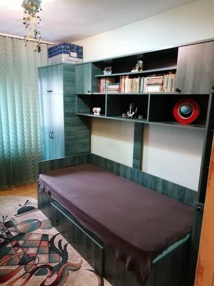 Apartament cu 3 camere decomandat în Ultracentral