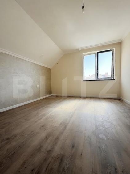 Duplex cu 4 camere cu Teren 280 Mp în Giarmata