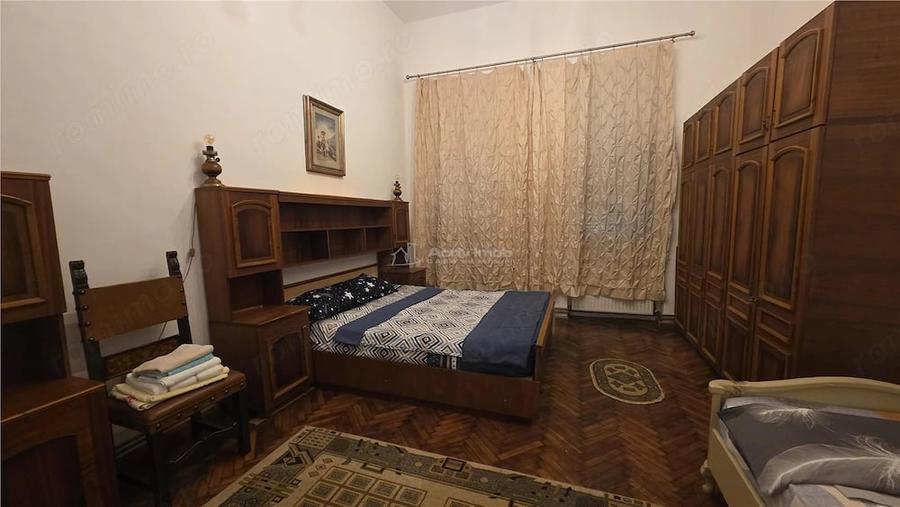 Casă cu 4 camere cu Teren 400 Mp în Ultracentral