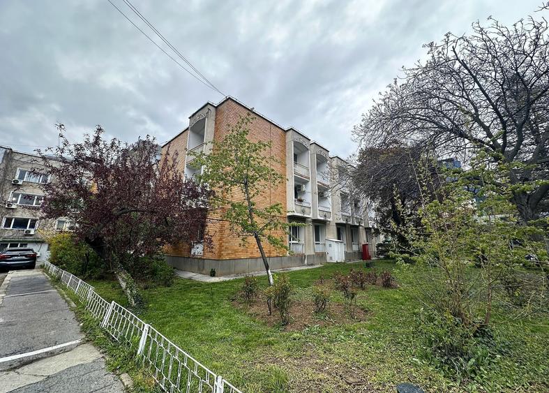 Spațiu comercial, de 4,000 mp, în Victoriei