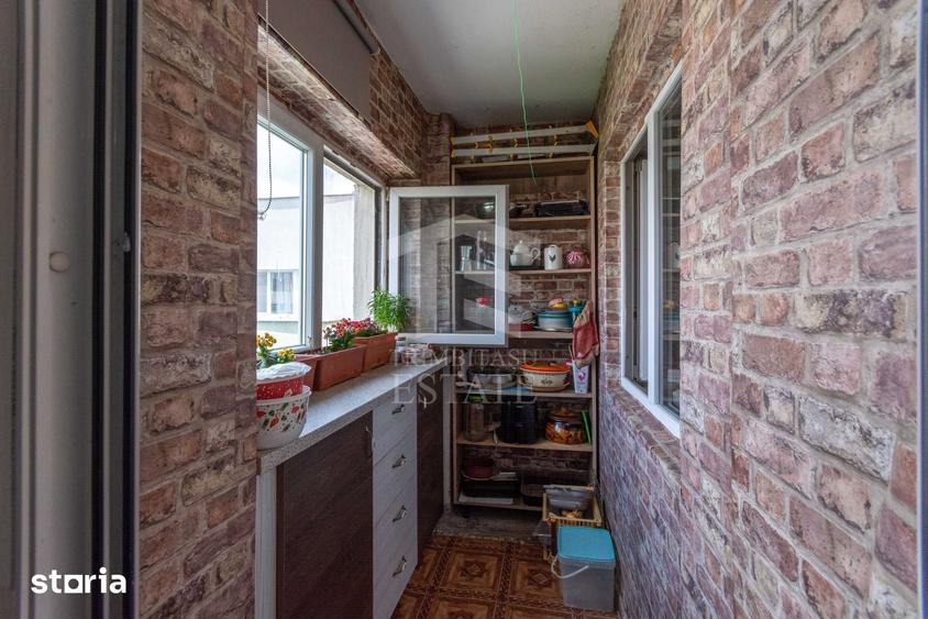 Apartament cu 4 camere decomandat în Pantelimon