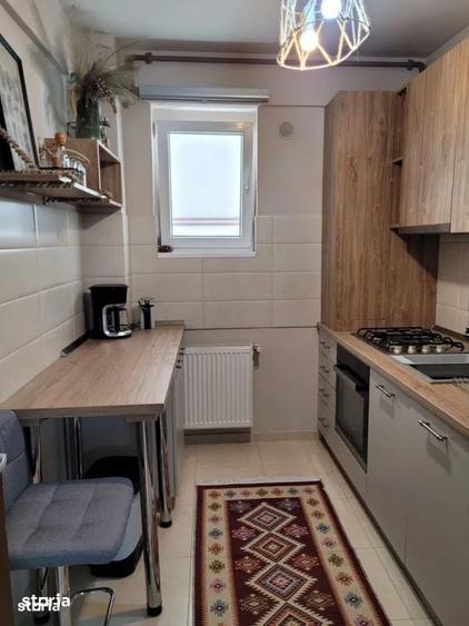 Apartament cu 2 camere semidecomandat, mobilat în Bucureștii Noi