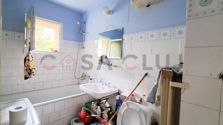 Apartament cu 3 camere semidecomandat, mobilat în Zorilor