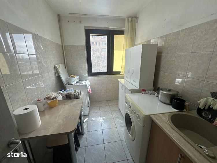 Apartament cu 2 camere semidecomandat, mobilat în Gara de Nord
