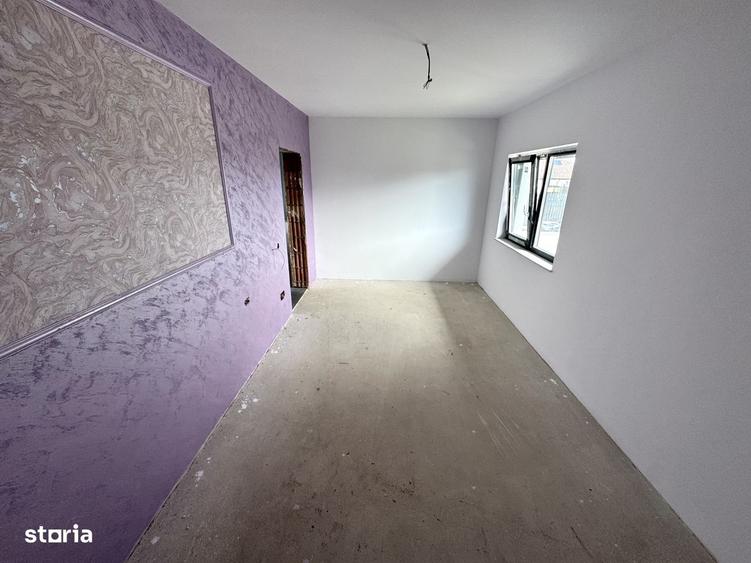 Casă cu 4 camere în Valea Ursului