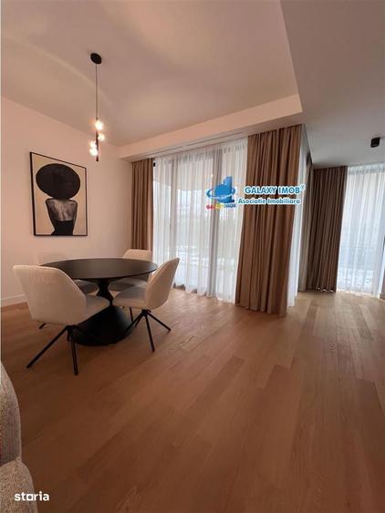 Apartament cu 4 camere, mobilat în Central