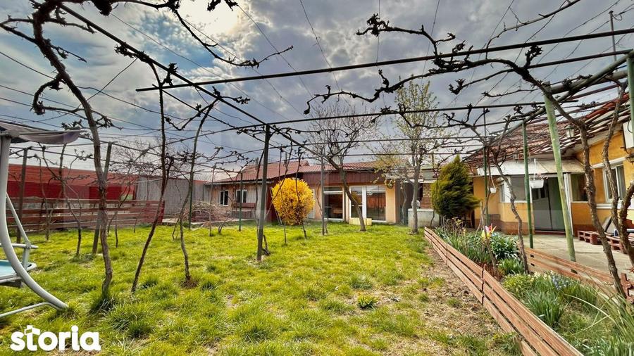 Casă cu 4 camere cu Teren 480 Mp în Episcopia Bihorului