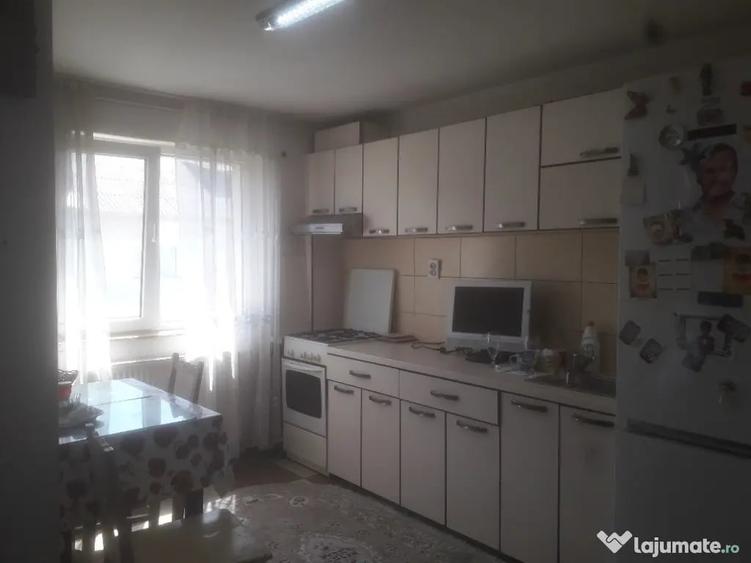 Apartament Cu 2 Camere Semidecomandate Zona Zamca - Suceava (Suceava) - 3