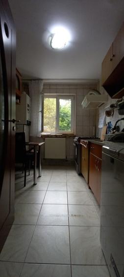 Apartament cu 2 camere decomandat în Banca Națională