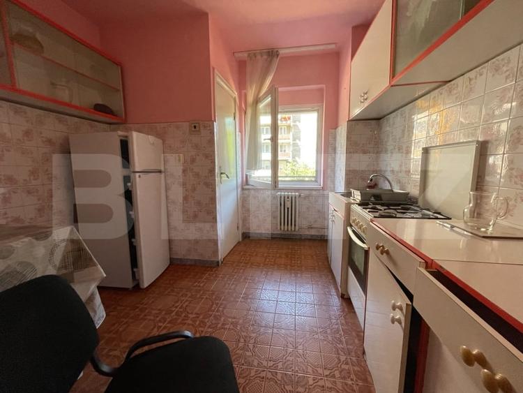 Apartament cu 3 camere de închiriat, etaj 2 – Ultracentral - 3