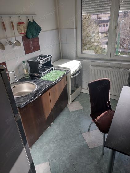 Apartament cu 2 camere semidecomandat în Astra