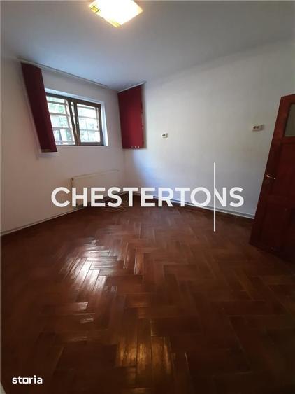 Apartament cu 3 camere decomandat în Tineretului